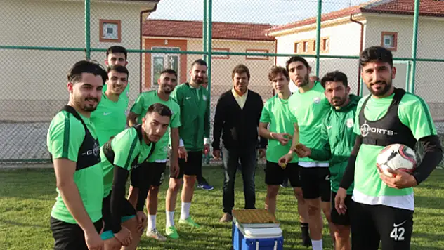 1922 Konya'nın yaş  ortalaması 21 olacak