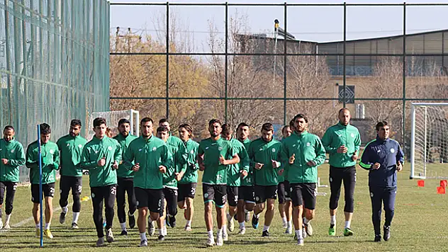 1922 Konya Tarsus'u bekliyor