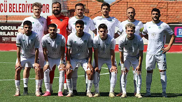 1922 Konyaspor 86'da yıkıldı