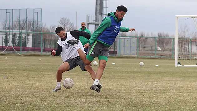 1922 Konyaspor Ağrı yolcusu