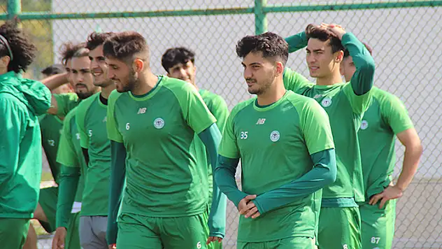 1922 Konyaspor Ağrı'ya gitti
