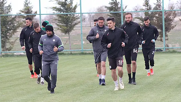 1922 Konyaspor, Buca'ya hazırlanıyor