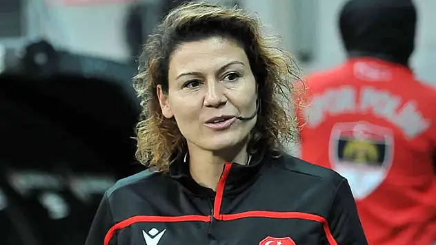 1922 Konyaspor Çatalcaspor maçı Melis Özçiğdem'in