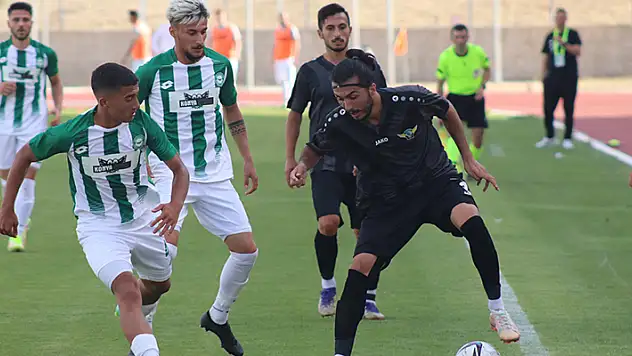 1922 Konyaspor çıkış arıyor 
