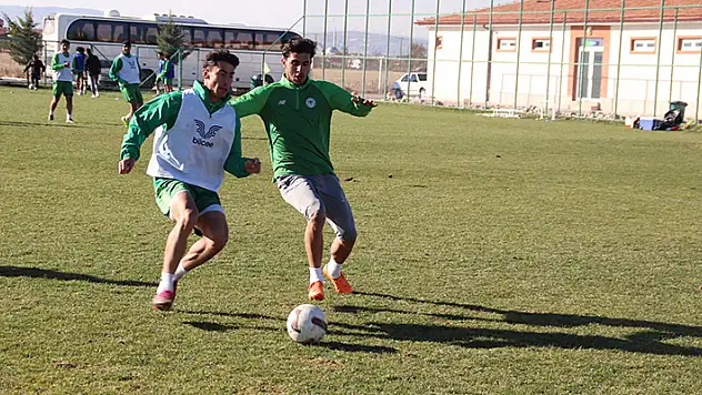 1922 KONYASPOR'DA  PAROLA 3 PUAN
