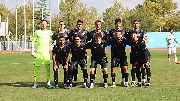 1922 Konyaspor'dan iyi futbol, kötü skor