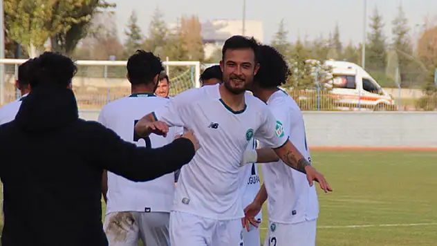 1922 Konyaspor'dan Tuğrul Başkan'ın ailesi trafik kazası geçirdi!