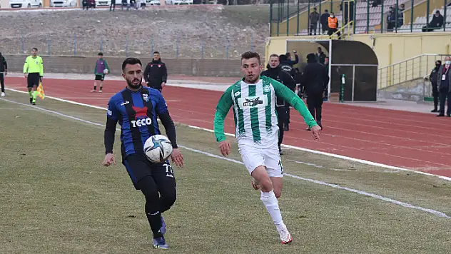 1922 Konyaspor evinde kayıp 