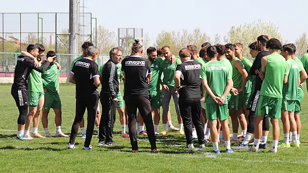 1922 Konyaspor İzmir seferinde