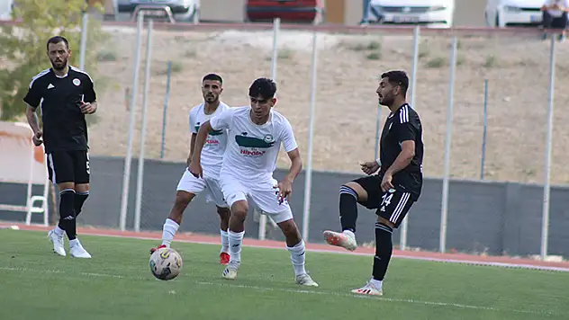 1922 Konyaspor Karaköprü ile eşleşti