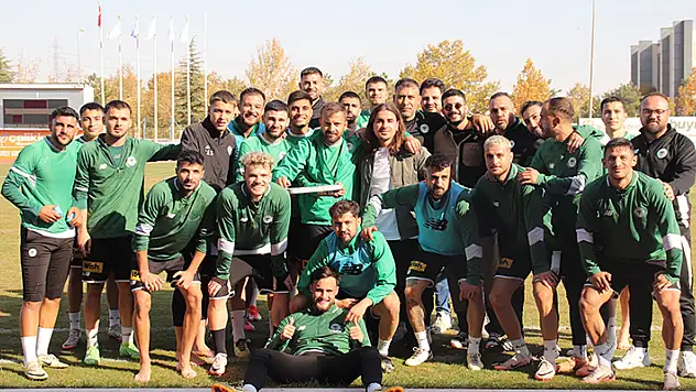 1922 Konyaspor kötü seriyi bitirelim!