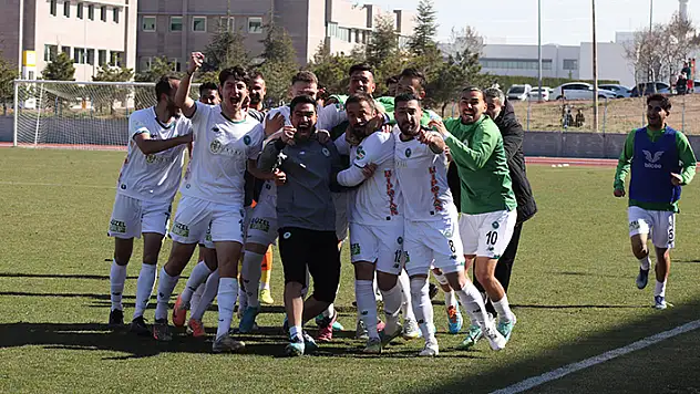 1922 Konyaspor lige tutundu

