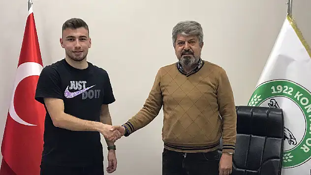 1922 Konyaspor, Nafican'ı kiraladı 