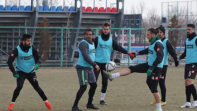 1922 Konyaspor, Rize'ye gitti 