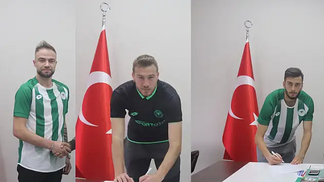 1922 Konyaspor'da 3 imza birden 