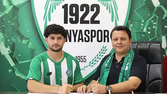 1922 Konyaspor'da 3 yeni imza daha atıldı