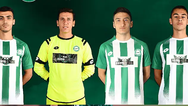 1922 Konyaspor'da 4 ayrılık 