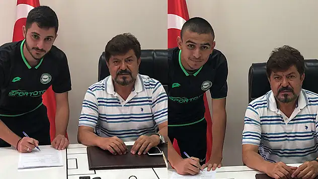 1922 Konyaspor'da çifte imza 