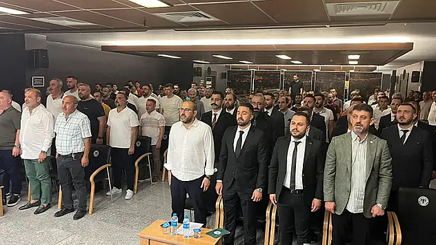 1922 Konyaspor'da genel kurul ertelendi