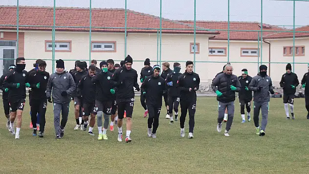 1922 Konyaspor'da gözler ligde 