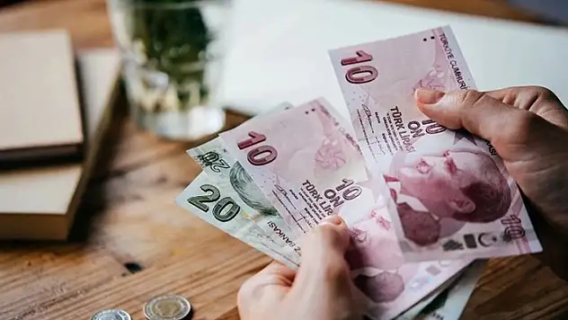 1999 sonrası sigortalı olanlara Kademeli Emeklilik geliyor! Kimler yararlanacak? Yaş ve prim gün şartları neler?

