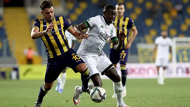 1.Lig'de 4 takım fire vermedİ