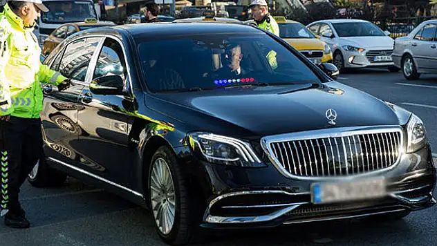 2 bin 70 kişiye yetkisiz çakar cezası! Tam 2 milyon 381 lira