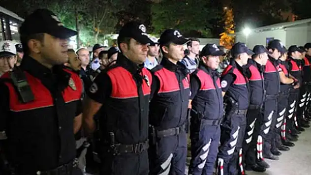 2 bin polisle dev asayiş uygulaması