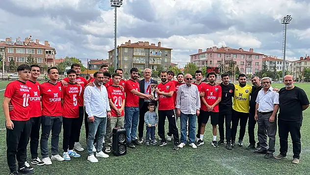 2.KÜME'DE KUPALAR  SAHİPLERİNİ BULDU