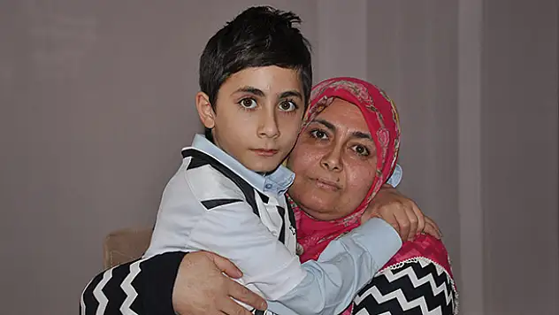 2 yıl sonra hayata döndü