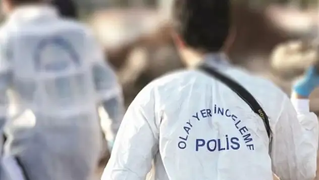 20 aylık ikiz bebekler, evlerinin önünde kazlar için yapılan havuza düşerek can verdi
