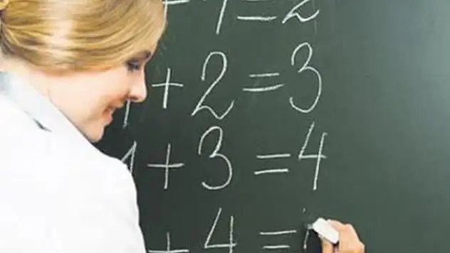 20 bin öğretmen Ekim'de işbaşında..