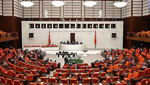 20 milletvekiline ait 22 fezleke Meclis'te