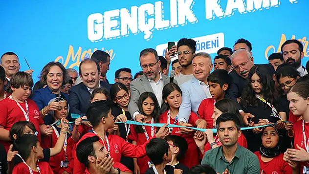 200 binden fazla gencimizi kamplarda misafir edeceğiz