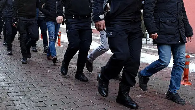 2014 SPK Uzman Yardımcılığı Sınavına ilişkin FETÖ soruşturmasında 10 gözaltı kararı
