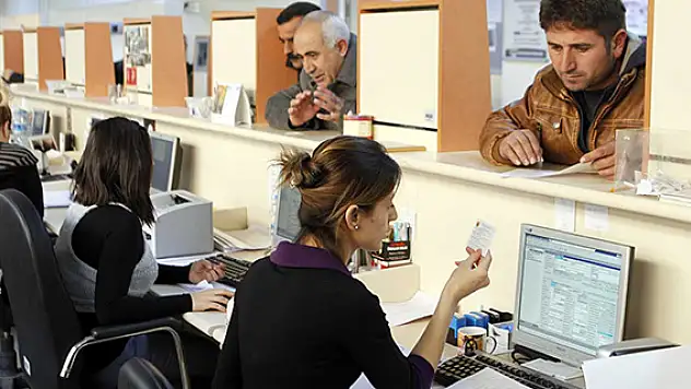 2015'te memurlar ne kadar zam alacak ?