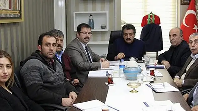2016'da Cihanbeyli'ye yapılacak yollar konuşuldu