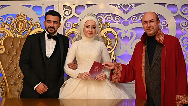 2022 yılında 4752 çift Selçuklu'da mutluluğa evet dedi