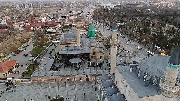 2023'ün ziyaretçi rekoru Konya'da! Mevlâna Müzesi'ni 7 ayda 1 milyon 664 bin 437 kişi ziyaret etti