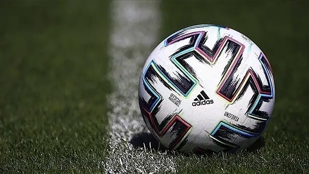 2023 yazında futboldaki transfer harcaması rekoru kırıldı
