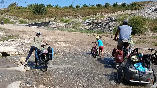 2025 yılında yola çıktılar Konya'ya ulaştılar