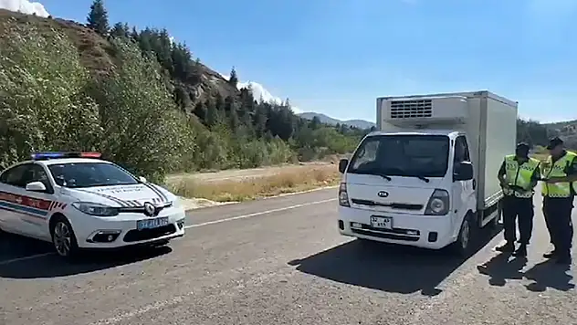 22- 29 Ağustos tarihleri arasında 2 milyon 365 bin 59 araç denetlendi
