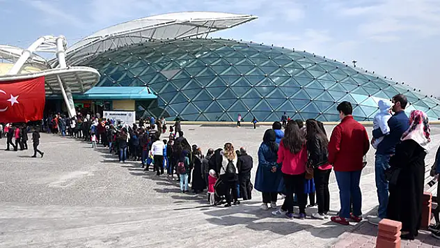 23 Nisan coşkusu Kelebekler Vadisi'nde yaşandı