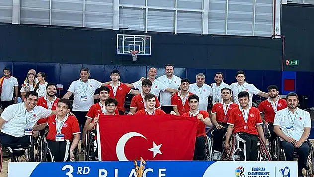 23 Yaş Altı Tekerlekli Sandalye Basketbol Milli Takımı, Avrupa üçüncüsü oldu
