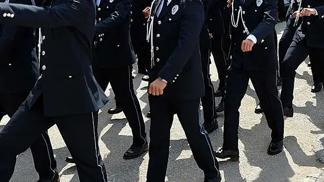 25 bin 500 polis adayı alınacak