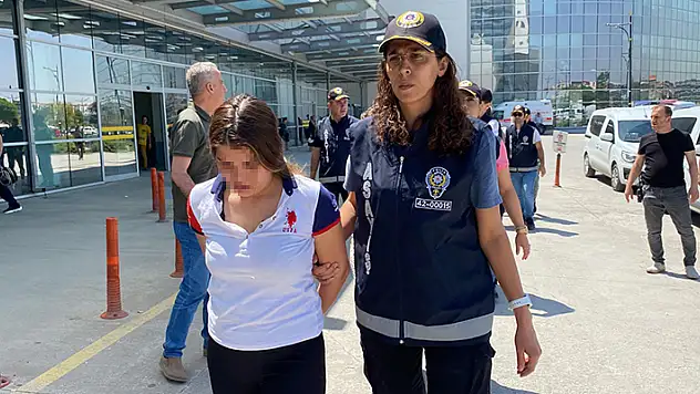 250 bin liralık hırsızlığın şüphelileri, Konya'ya tekrar gelince yakalandı

