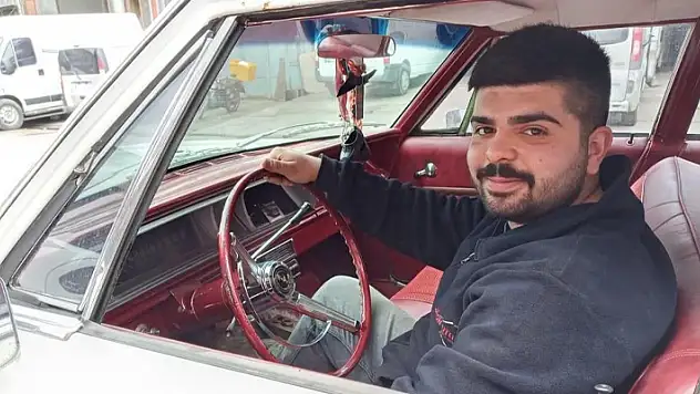 26 yaşındaki genç, sırtından bıçaklanarak öldürüldü
