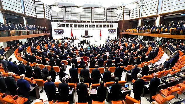 28. Dönem milletvekilleri yemin etti
