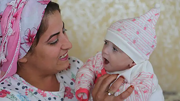 285 Gram Doğdu, Yaşama Tutundu