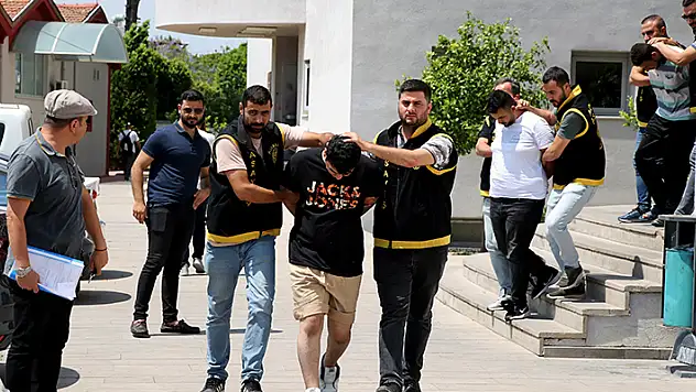 3 bin 500 lira için öldürüp, cesedi ormana atmışlar
